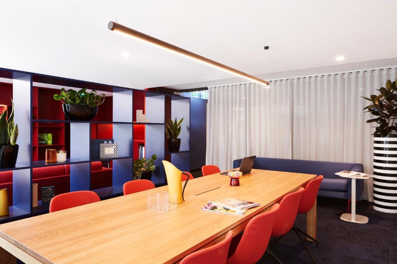 Studio Apartments At Aurora Near Melbourne Port Exteriör bild